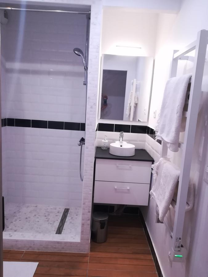 High Standing Apart 55M2 - Reserved Parking - 1 Room Avignon Ngoại thất bức ảnh